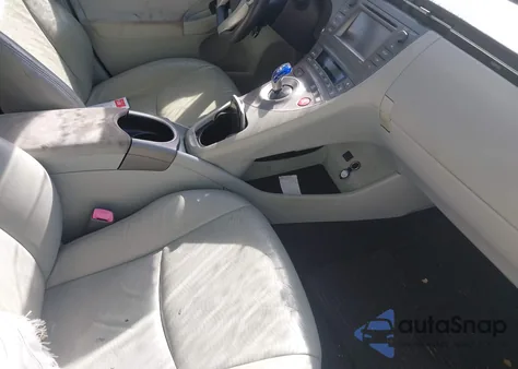 2012 Toyota Prius Two z USA, uszkodzony, nr VIN JTDKN3DU3C5504008